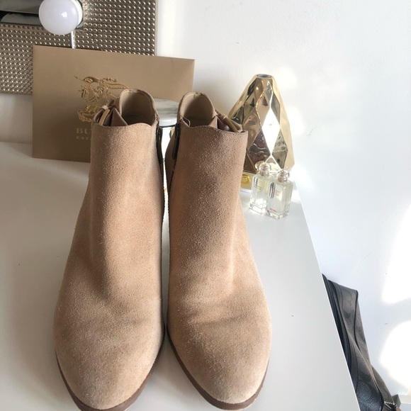 Micheal Kors Booties - Picture 3 of 3